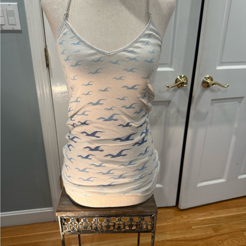 Hollister “Pacific Merchant”  Blue Seagull Patterned 100% Cotton Tank in Med
